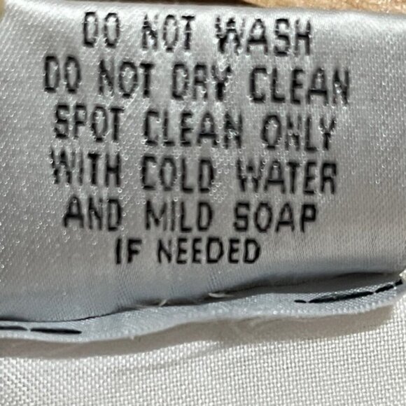 Vintage Cervelle White Beaded Floral Jacket – 100% Silk, Made in India, Small - Picture 9 of 13